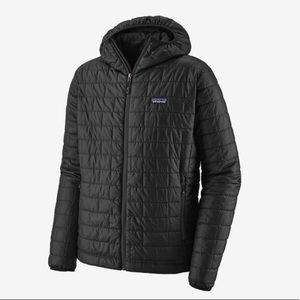 Patagonia men’s black nano puff hoody S